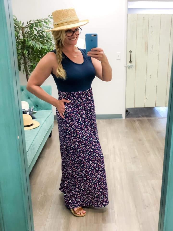 Ditsy Floral Print Maxi Dress - Navy
