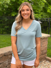 Favorite Basic V-Neck - Blue Gray