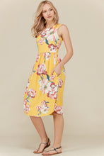 Sunny Daze Floral Midi Dress with Pockets